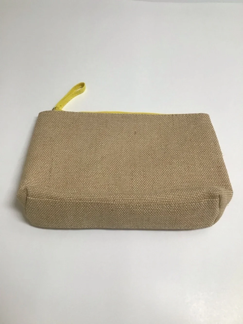 Dolce & Gabbana Clutch Bag Straw Burlap Floral Cosmetic Travel Toiletry Make Up